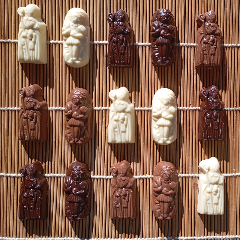 Sf Nicolae si Parintele Fouettard ~150g